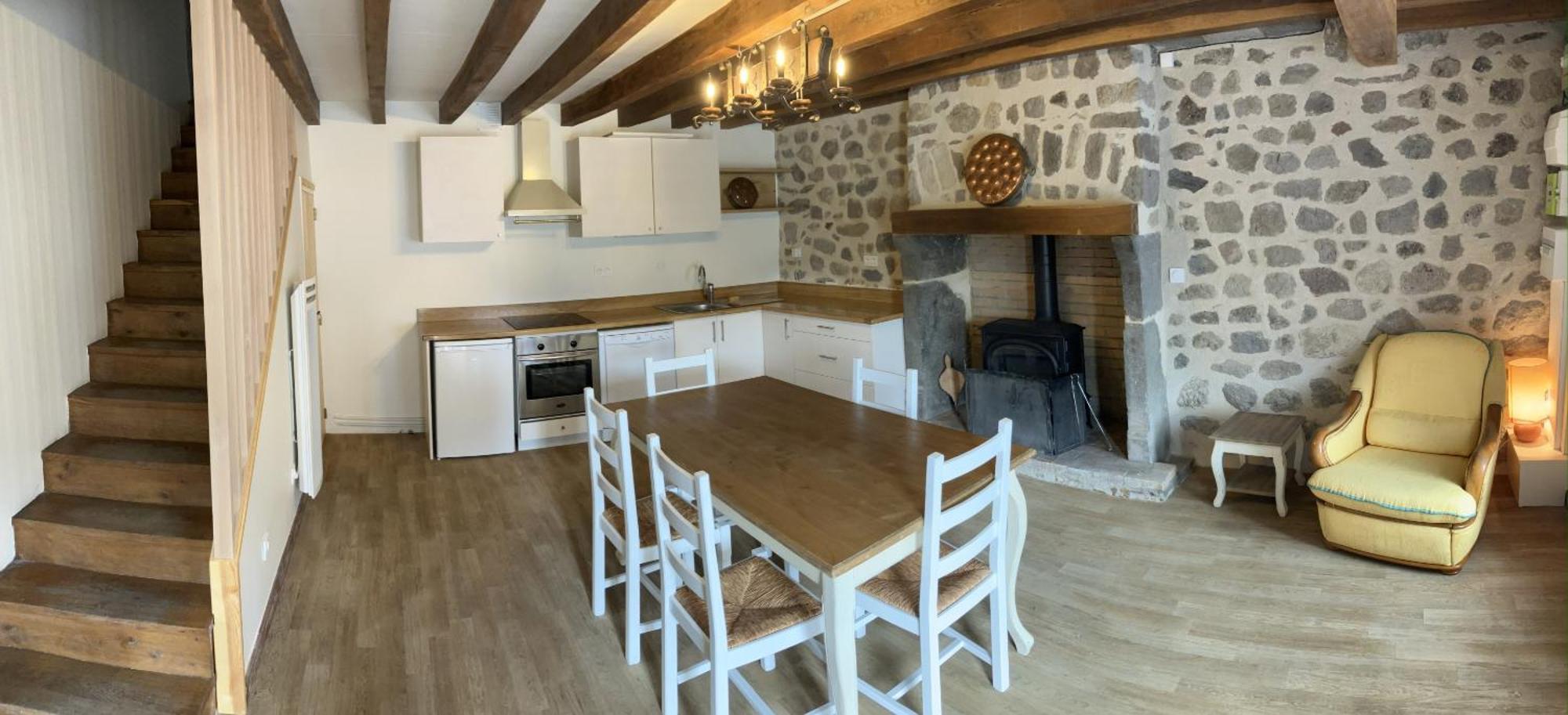 Maison De Varennes Chambon-sur-Lac Room photo