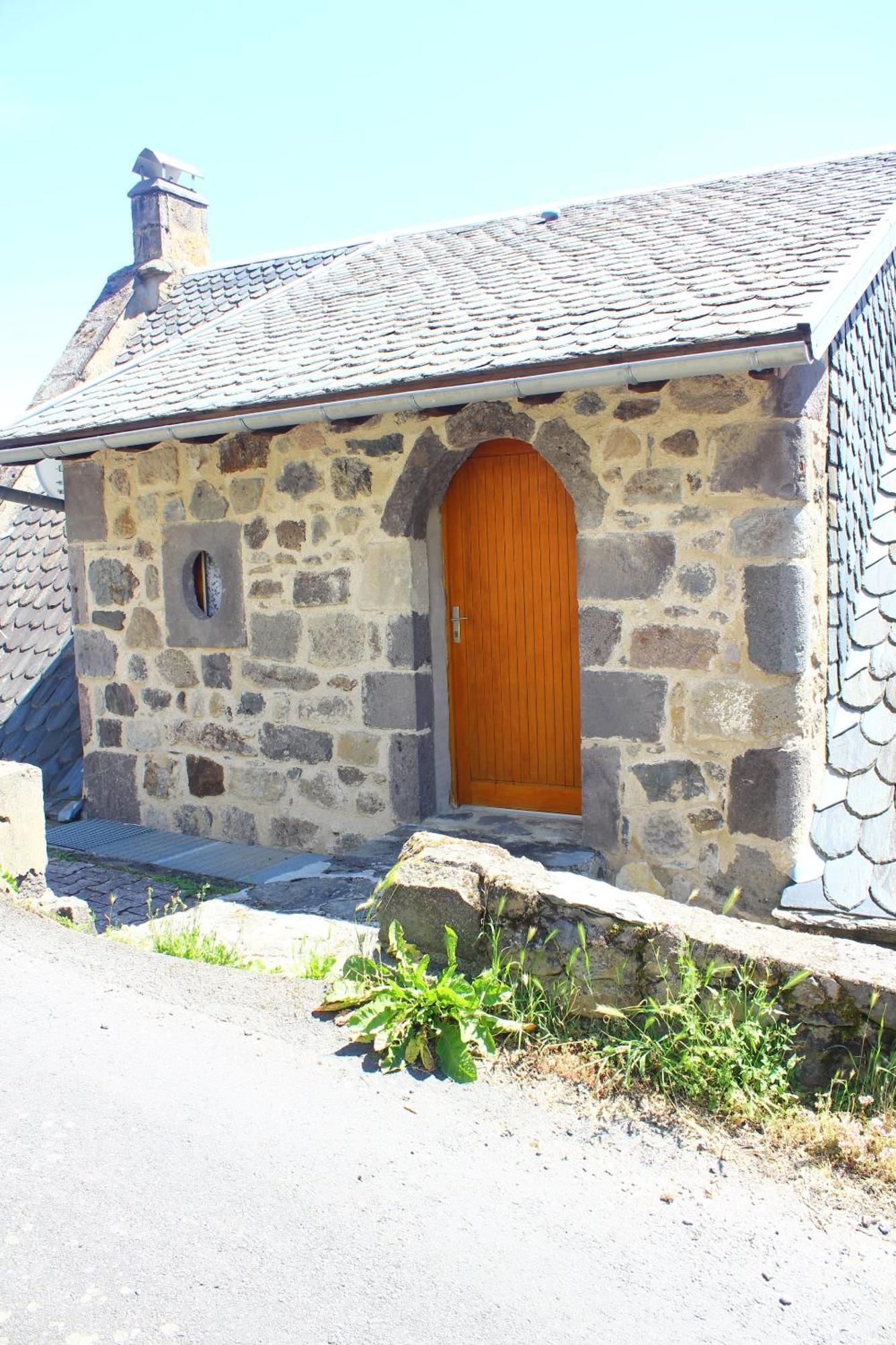 Maison De Varennes Chambon-sur-Lac Room photo